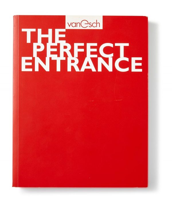 Van-Esch-the-perfect-entrance_front