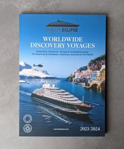 Worldwide Discovery Voyages - Scenic Eclipse voorzijde staand